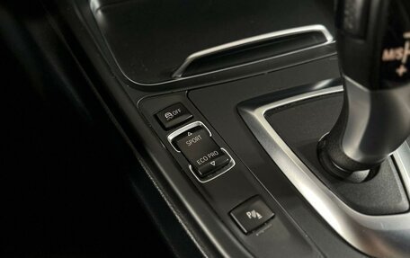 BMW 3 серия, 2016 год, 1 780 000 рублей, 19 фотография