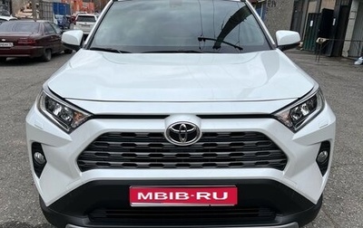 Toyota RAV4, 2021 год, 3 100 000 рублей, 1 фотография
