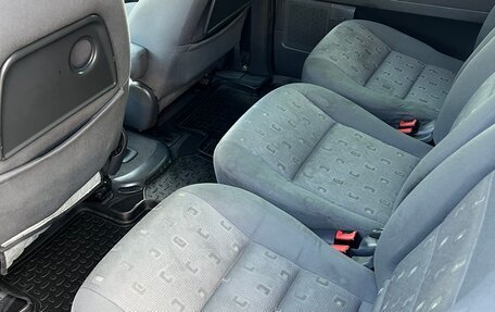Volkswagen Sharan I рестайлинг, 2004 год, 675 000 рублей, 16 фотография