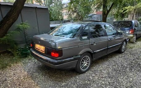Volkswagen Passat B3, 1988 год, 260 000 рублей, 3 фотография