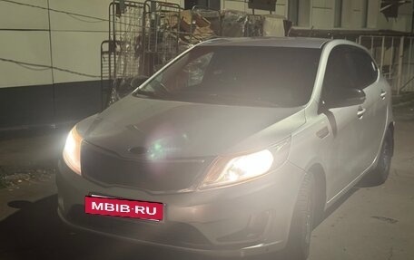 KIA Rio III рестайлинг, 2013 год, 920 000 рублей, 3 фотография