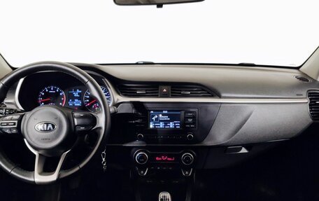 KIA Rio IV, 2021 год, 1 650 000 рублей, 10 фотография
