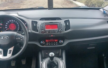 KIA Sportage III, 2011 год, 1 250 000 рублей, 15 фотография