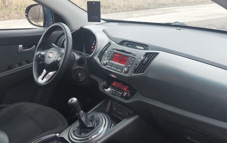 KIA Sportage III, 2011 год, 1 250 000 рублей, 16 фотография