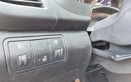 Hyundai Solaris II рестайлинг, 2015 год, 750 000 рублей, 12 фотография