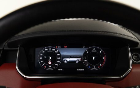 Land Rover Range Rover IV рестайлинг, 2018 год, 7 555 555 рублей, 9 фотография