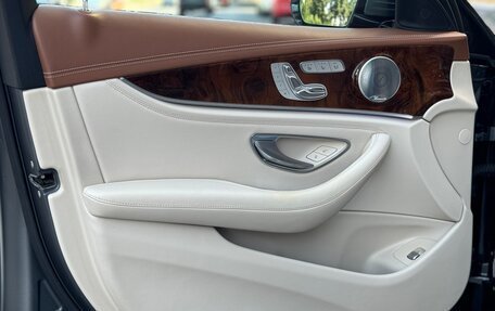 Mercedes-Benz E-Класс, 2017 год, 4 050 000 рублей, 11 фотография