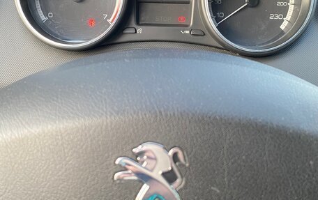 Peugeot 308 II, 2012 год, 630 000 рублей, 7 фотография