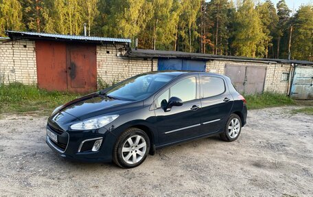 Peugeot 308 II, 2012 год, 630 000 рублей, 2 фотография