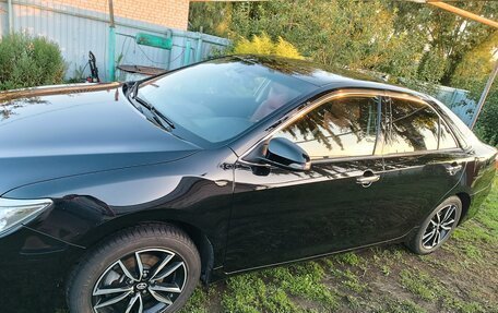 Toyota Camry, 2017 год, 2 500 000 рублей, 23 фотография