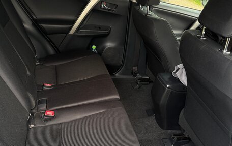 Toyota RAV4, 2014 год, 2 050 000 рублей, 10 фотография