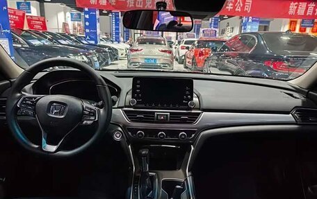 Honda Accord IX рестайлинг, 2021 год, 1 810 000 рублей, 8 фотография