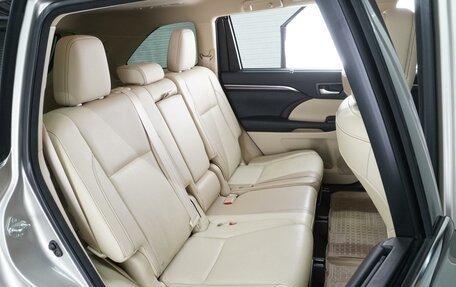Toyota Highlander III, 2014 год, 3 249 000 рублей, 3 фотография