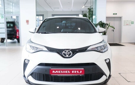 Toyota C-HR I рестайлинг, 2023 год, 3 690 000 рублей, 2 фотография
