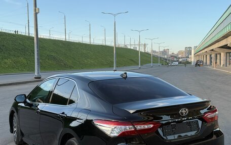 Toyota Camry, 2022 год, 3 690 000 рублей, 7 фотография