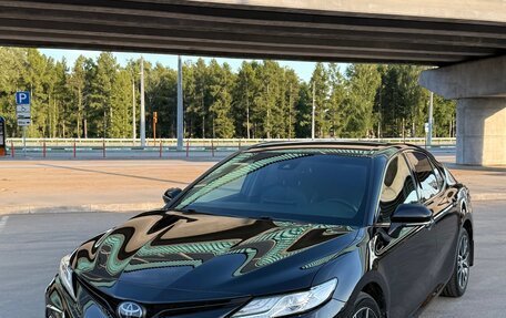 Toyota Camry, 2022 год, 3 690 000 рублей, 9 фотография