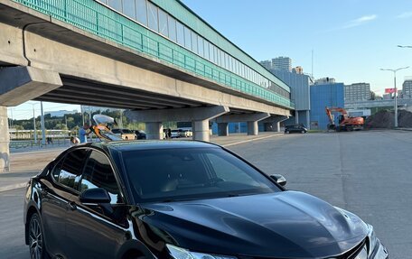 Toyota Camry, 2022 год, 3 690 000 рублей, 5 фотография