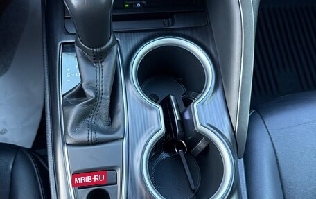 Toyota Camry, 2022 год, 3 690 000 рублей, 15 фотография