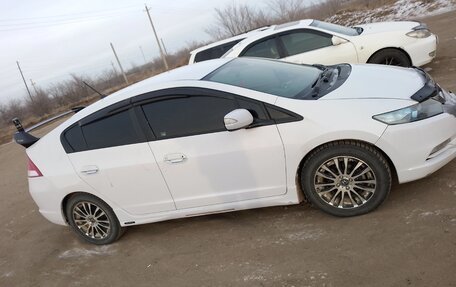 Honda Insight II рестайлинг, 2009 год, 750 000 рублей, 2 фотография