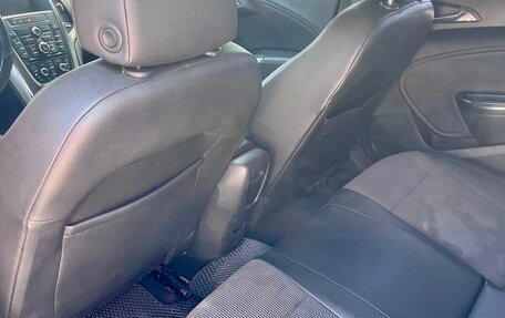 Opel Astra J, 2010 год, 650 000 рублей, 7 фотография