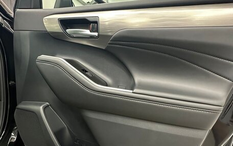 Toyota Highlander, 2025 год, 5 100 000 рублей, 10 фотография