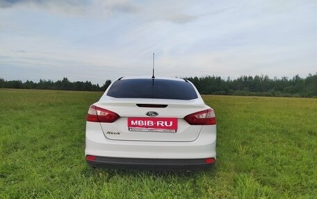 Ford Focus III, 2013 год, 900 000 рублей, 2 фотография