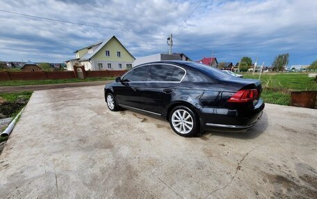 Volkswagen Passat B7, 2011 год, 900 000 рублей, 2 фотография