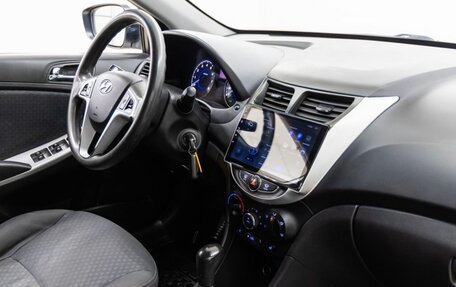 Hyundai Solaris II рестайлинг, 2012 год, 730 000 рублей, 6 фотография