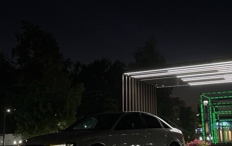 Audi A4, 2013 год, 1 400 000 рублей, 12 фотография