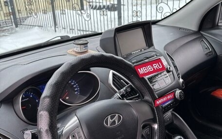 Hyundai Tucson III, 2010 год, 1 300 000 рублей, 5 фотография