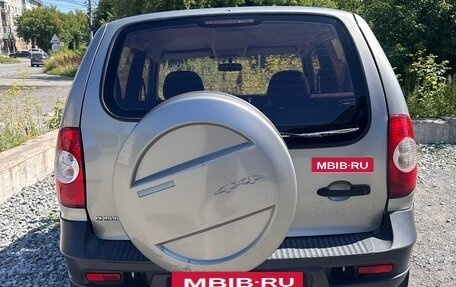 Chevrolet Niva I рестайлинг, 2010 год, 350 000 рублей, 2 фотография
