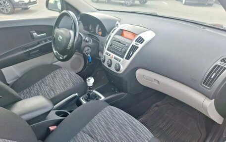 KIA cee'd I рестайлинг, 2009 год, 399 000 рублей, 14 фотография