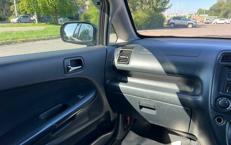 Honda Stream I рестайлинг, 2002 год, 739 000 рублей, 17 фотография