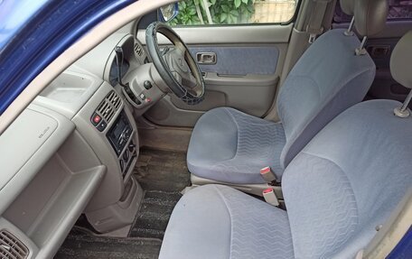 Nissan Cube II, 2001 год, 155 000 рублей, 6 фотография