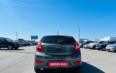 Hyundai Solaris II рестайлинг, 2012 год, 899 000 рублей, 5 фотография