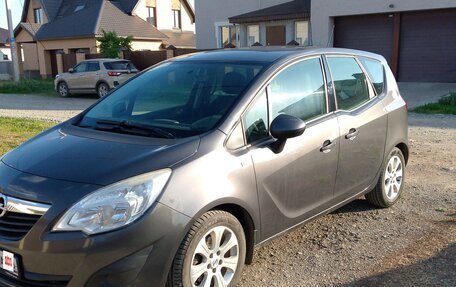 Opel Meriva, 2012 год, 610 000 рублей, 2 фотография