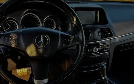 Mercedes-Benz E-Класс, 2009 год, 1 500 000 рублей, 9 фотография