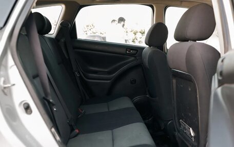 Pontiac Vibe II, 2003 год, 570 000 рублей, 19 фотография