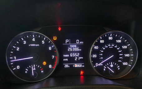 Hyundai Elantra VI рестайлинг, 2016 год, 1 200 000 рублей, 11 фотография