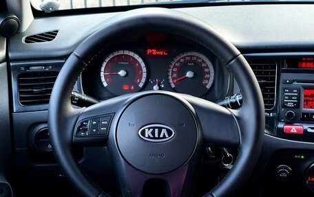 KIA Rio II, 2010 год, 749 000 рублей, 11 фотография