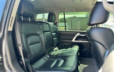Toyota Land Cruiser 200, 2013 год, 3 600 000 рублей, 7 фотография