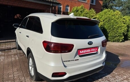 KIA Sorento III Prime рестайлинг, 2018 год, 3 400 000 рублей, 28 фотография