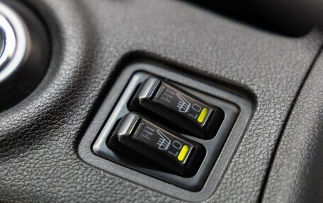 Mitsubishi Outlander III рестайлинг 3, 2013 год, 1 598 000 рублей, 19 фотография