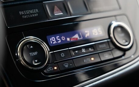 Mitsubishi Outlander III рестайлинг 3, 2013 год, 1 598 000 рублей, 32 фотография
