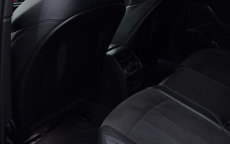 Audi A4, 2016 год, 2 690 000 рублей, 22 фотография