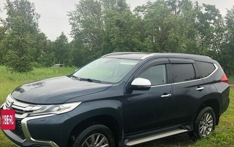 Mitsubishi Pajero Sport III рестайлинг, 2020 год, 3 000 000 рублей, 2 фотография