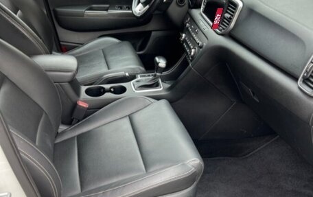 KIA Sportage IV рестайлинг, 2020 год, 2 350 000 рублей, 13 фотография