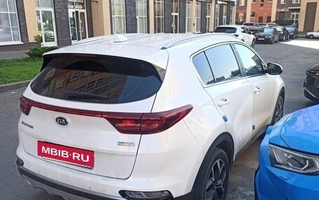 KIA Sportage IV рестайлинг, 2020 год, 2 350 000 рублей, 5 фотография