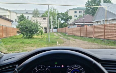 Volkswagen Tiguan II, 2018 год, 3 200 000 рублей, 15 фотография