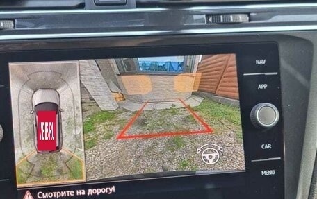 Volkswagen Tiguan II, 2018 год, 3 200 000 рублей, 23 фотография